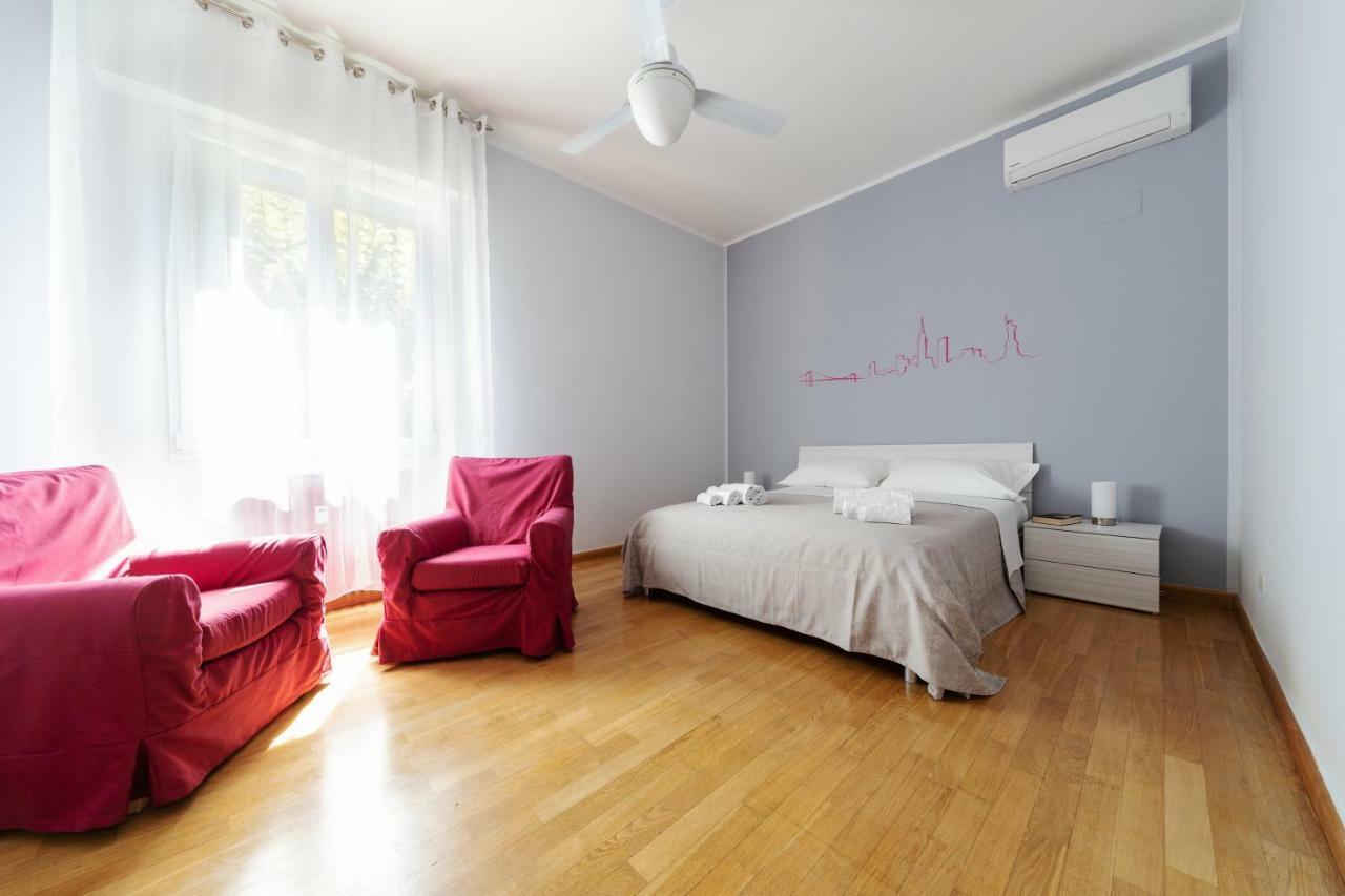 Sant'Orsola Colorful Huge Apartment Болонья Экстерьер фото